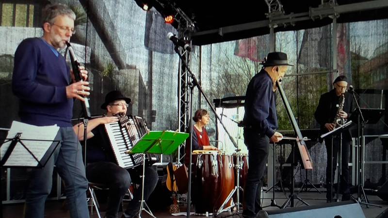 ZimmaOrkestra on stage