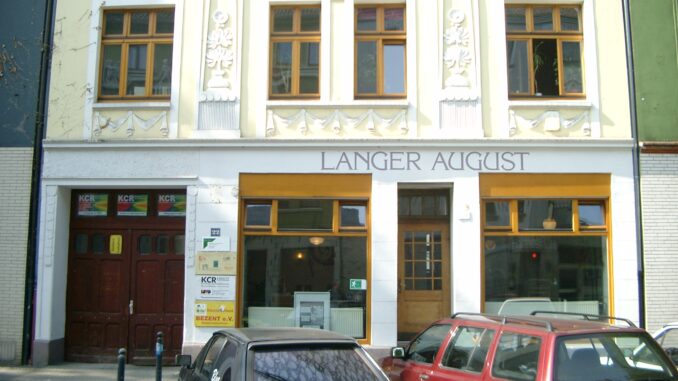 Langer August - Strassenansicht